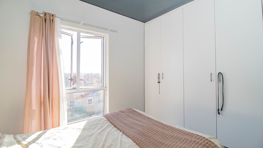 2 Bedroom Property for Sale in Muizenberg Western Cape